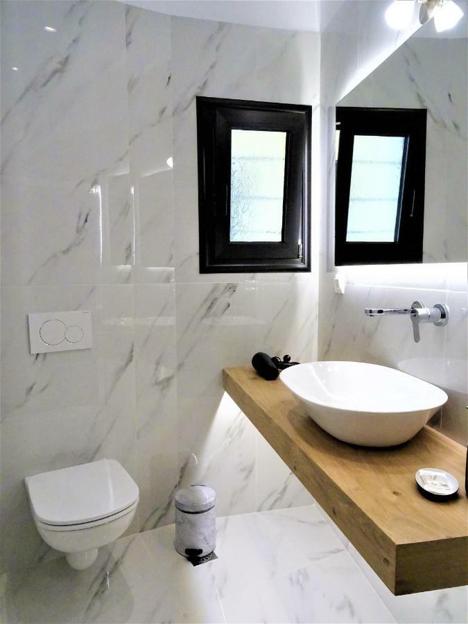 Joy Luxury Apartment Near Acropolis أثينا المظهر الخارجي الصورة